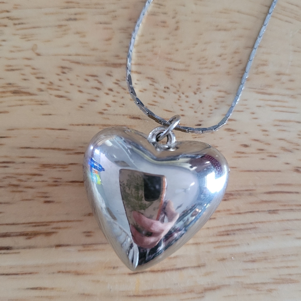 Vintage Puffy Heart Pendant Sterling Silver 16" Long Chain Necklace - Picture 2 of 6